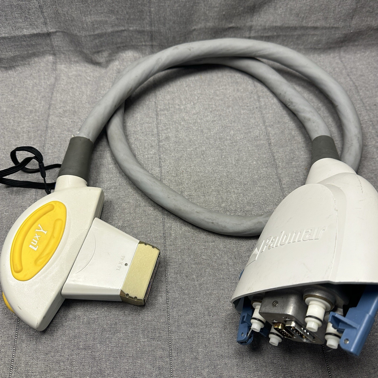 Palomar Starlux Lux Ys 300 Handpiece With 6642 Shots Yellow Tested Powers On