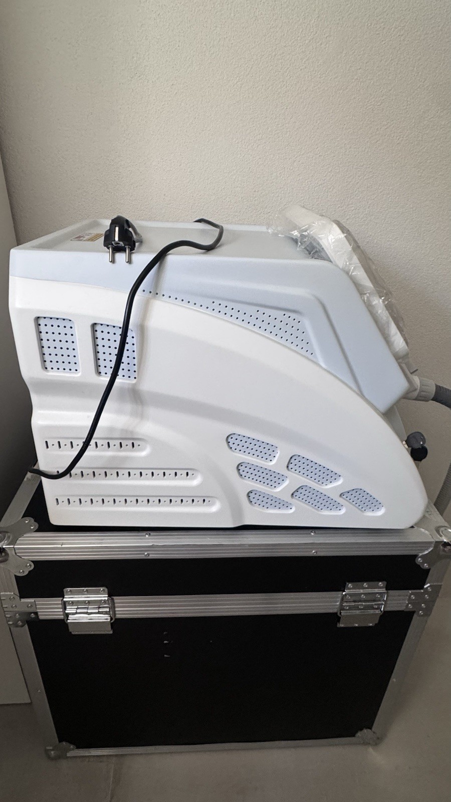 Professional 3000W Diode Laser Machine – Excellent Condition – TEC Cooling