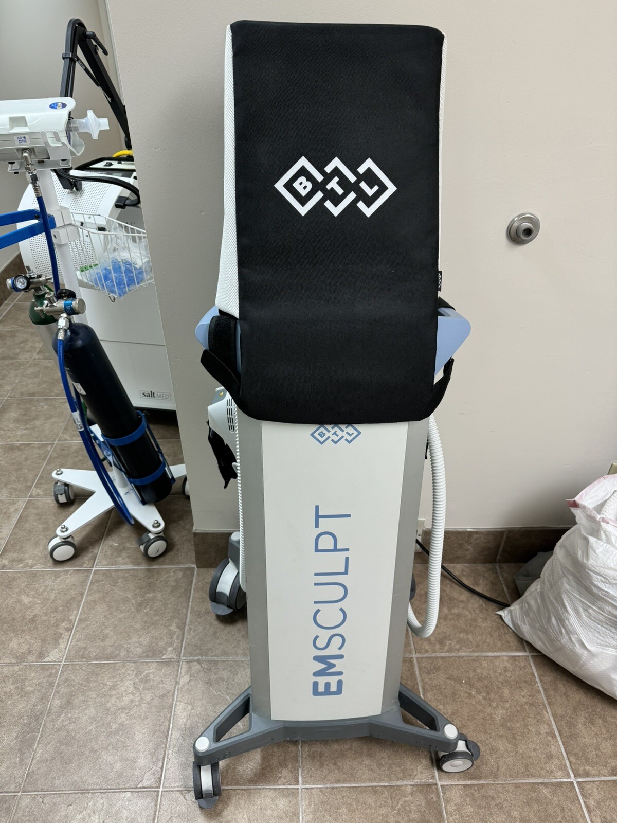 Emsculpt Classic 2019 BURN FAT, BUILD Muscle abs, glutes thighs, arms HIFEM BTL