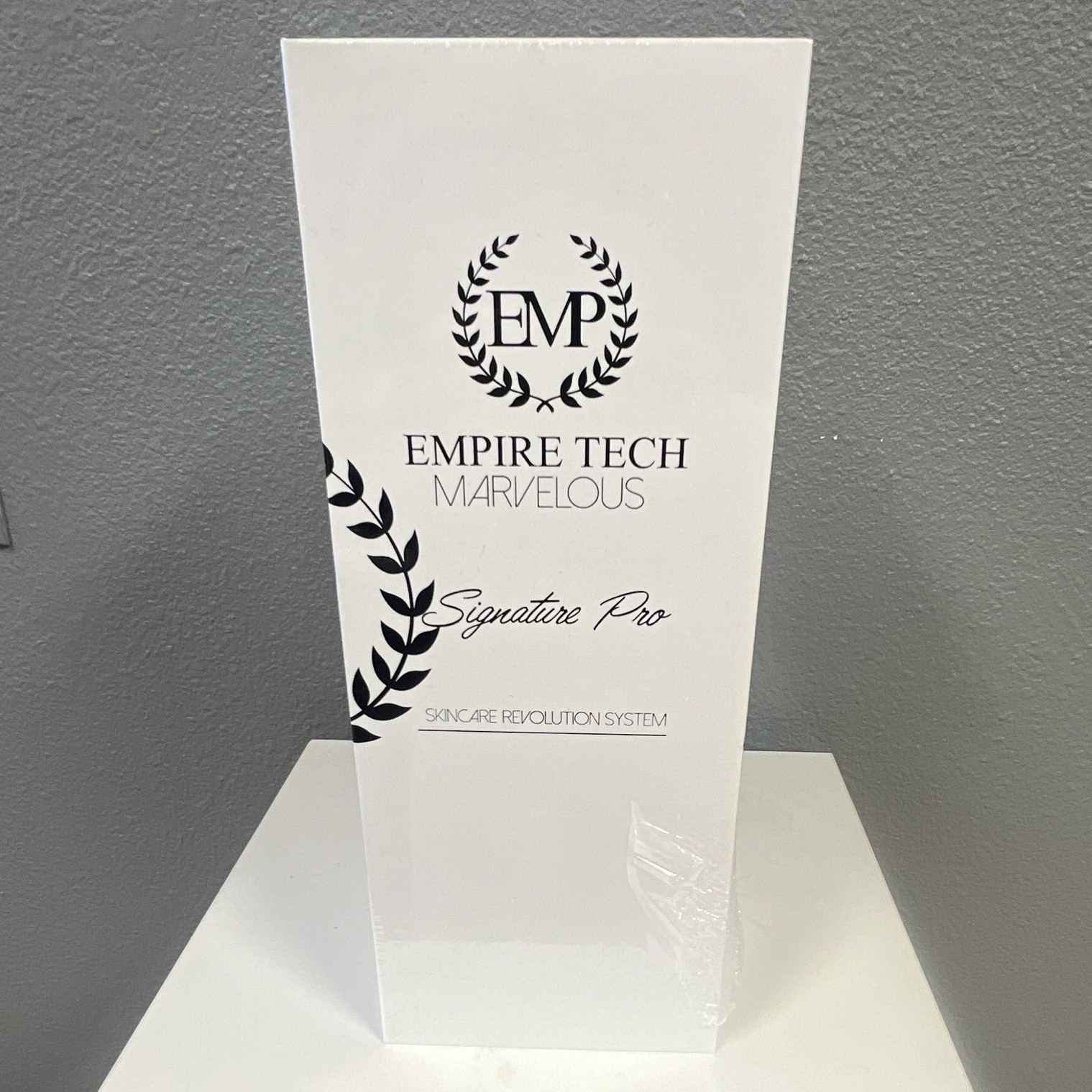 Empire Tech MARVELOUS Signature Pro Portable LED Light Therapy Skin Tightening