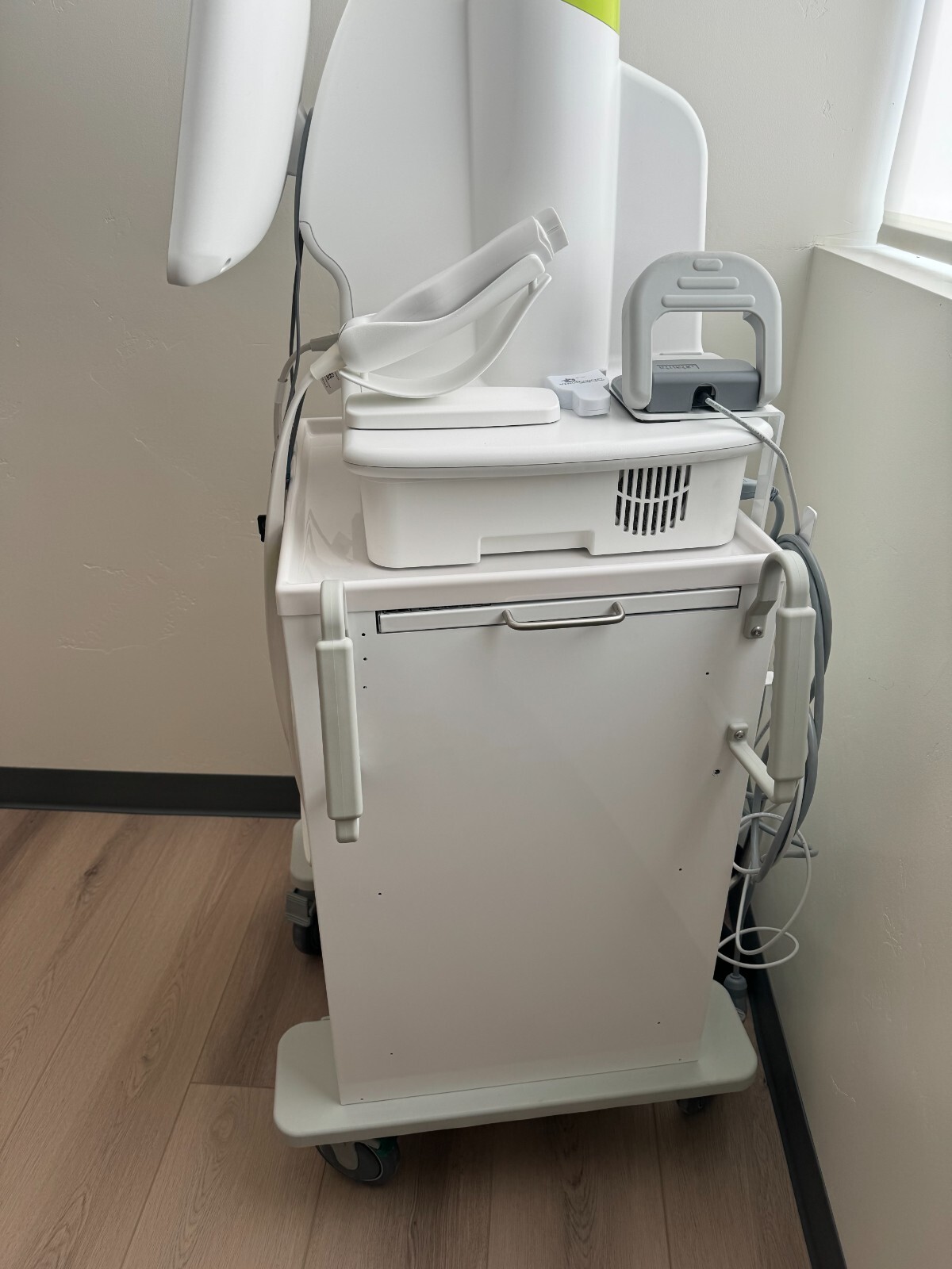 2019 Viveve 2.0 Monopolar RF Vaginal Rejuvenation Machine
