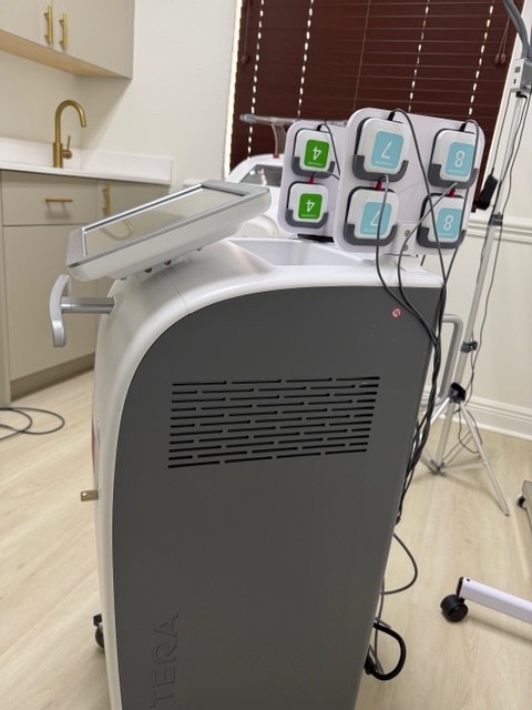 Cutera truFlex Body Sculpting Machine 2022 Muscle Stimulation Device + Gel – Med
