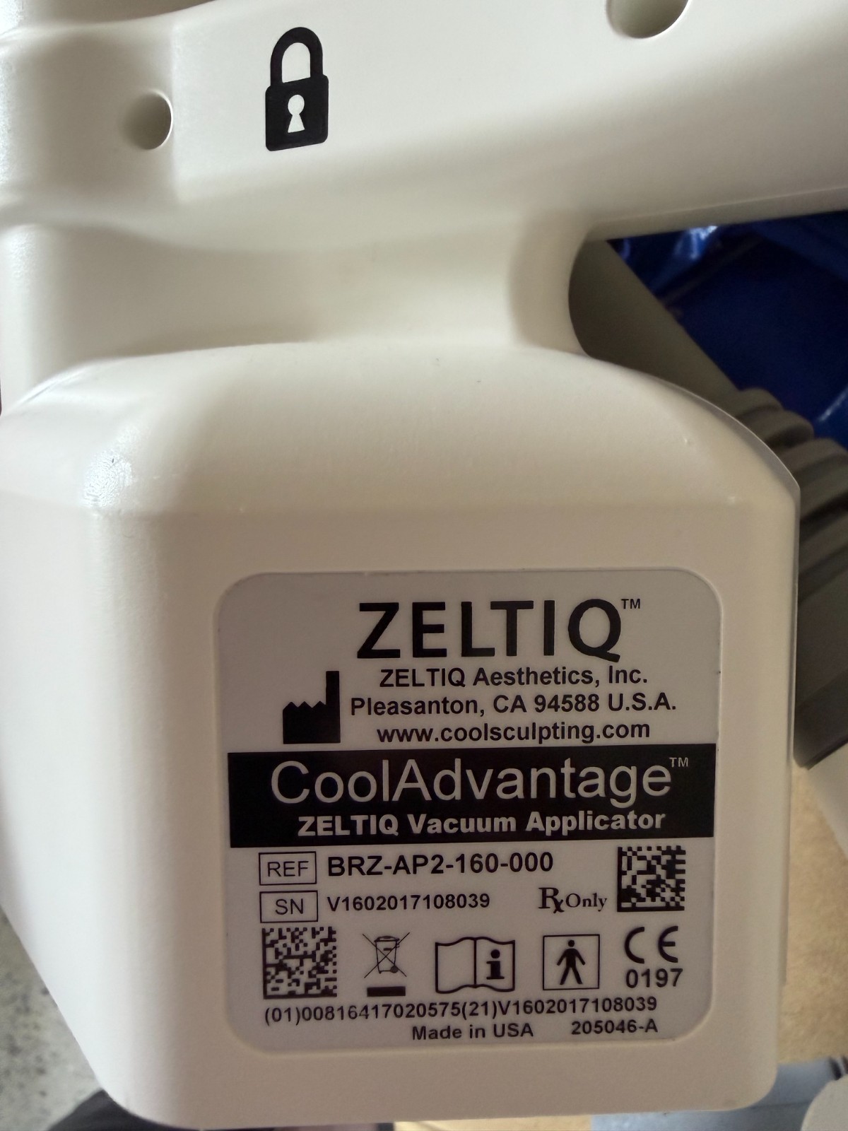 Zeltiq CoolSculpting Machine w/ Complete Applicator Package