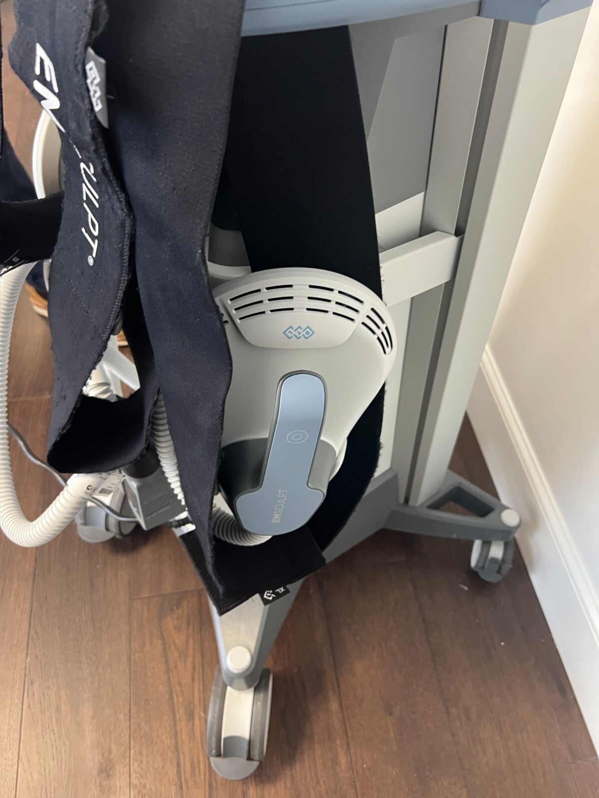 For Sale: 2018 BTL Emsculpt RF Laser Machine – Two Paddles included