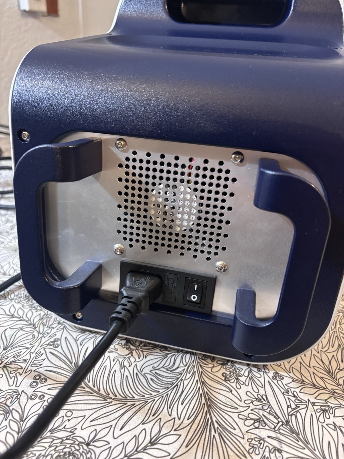 Obagi Skintrinsiq Dermabrasion Machine for Skin Tightening & Wrinkle Reducing
