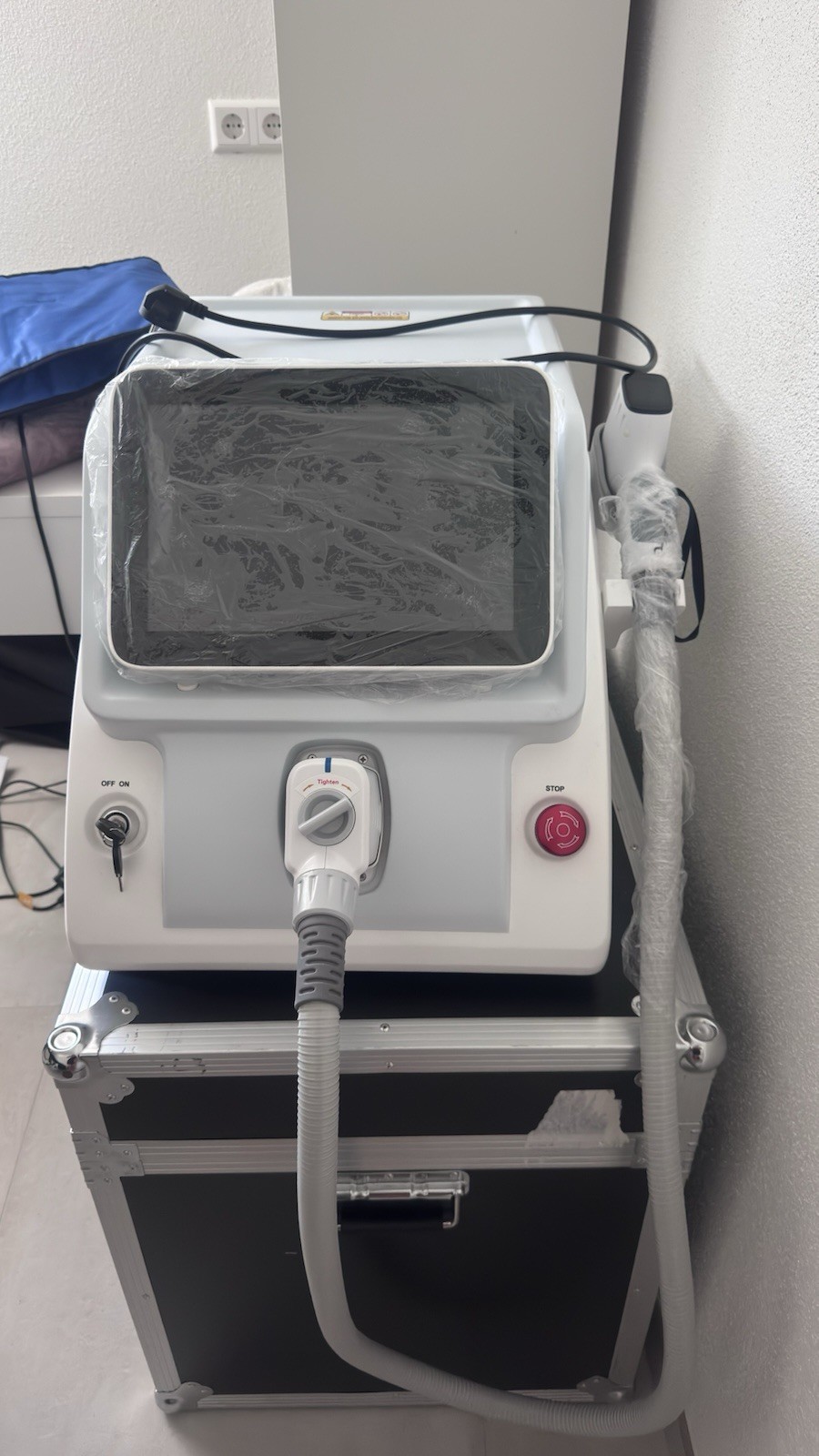 Professional 3000W Diode Laser Machine – Excellent Condition – TEC Cooling