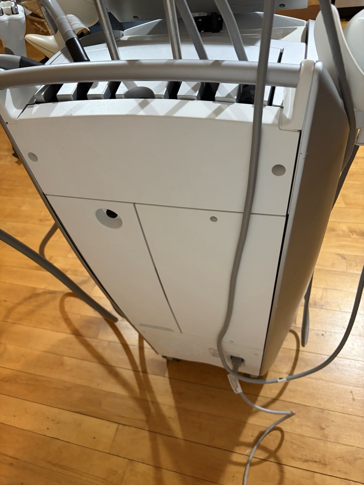 Venus Legacy Radiofrequency for Fat Melting and Cellulite Treatment LE120004