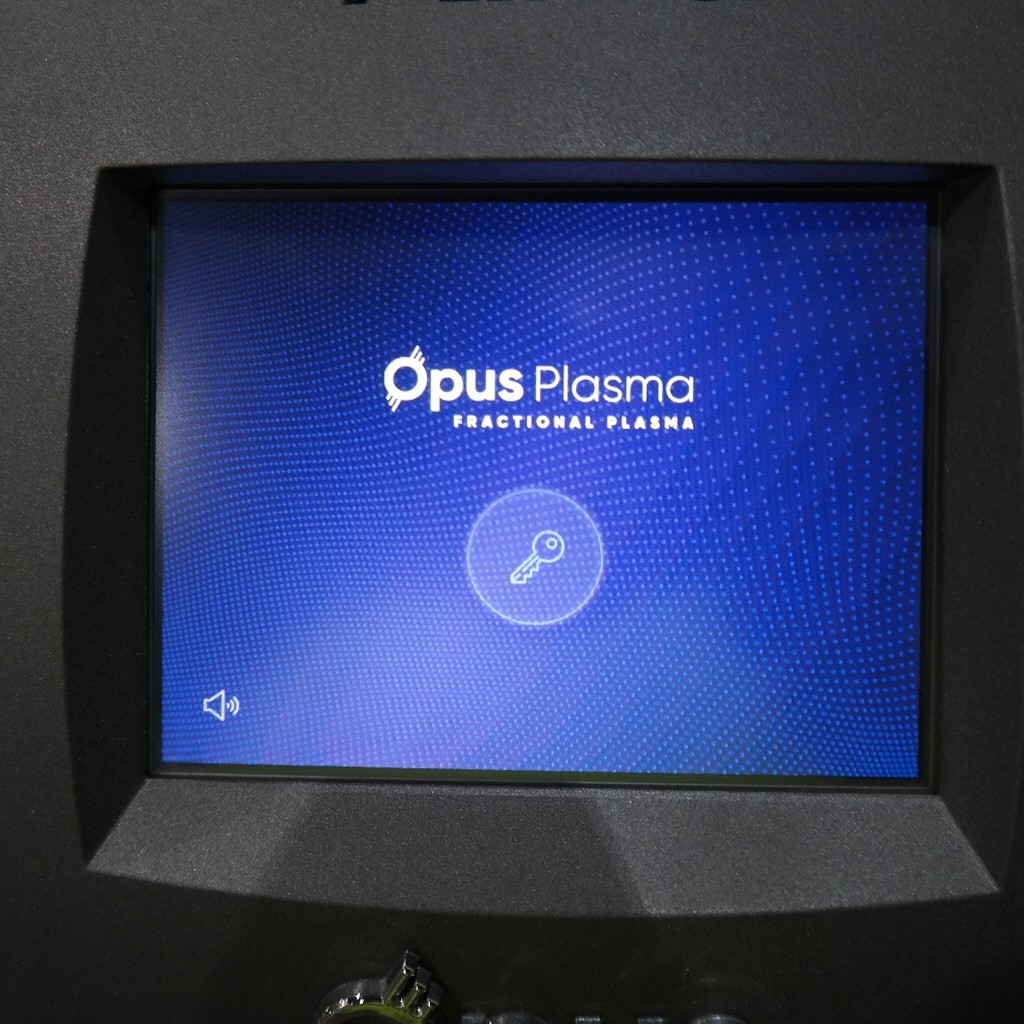 Alma Opus Plasma Fractional SKIN RESURFACING RF TRATMENT 2023 Date Code