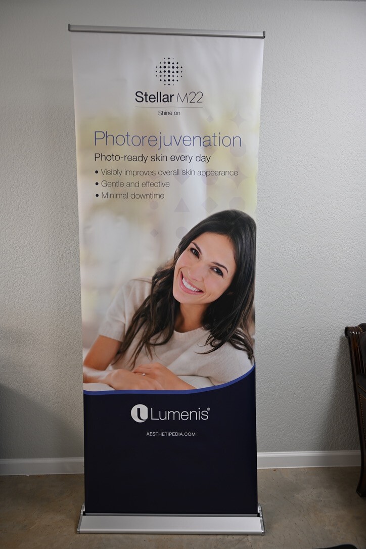 Promotional Retractable Banner StellarM22Lumennis Standup banner officeMarketing