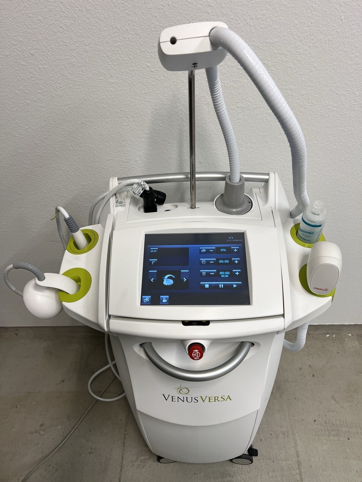 Venus Versa 2022 Fully Operational Laster Hair Removal All Attachments 1 Owner