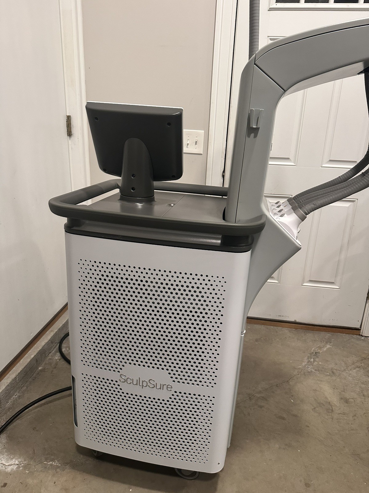 Cynosure Sculpsure Advanced Laser System contouring excellent condition Tested