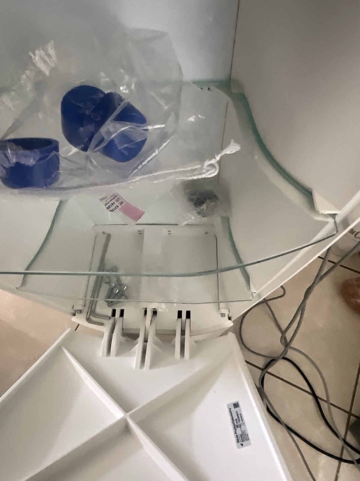 Zimmer MedizinSysteme Z Wave Pro Shockwave Cellulite Reduction Cart Mounted