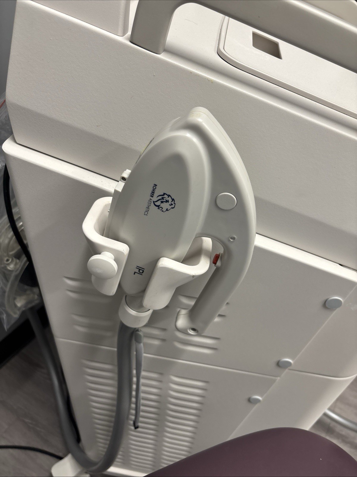 Rohrer Spectrum Multi platform laser 5 hand pieces