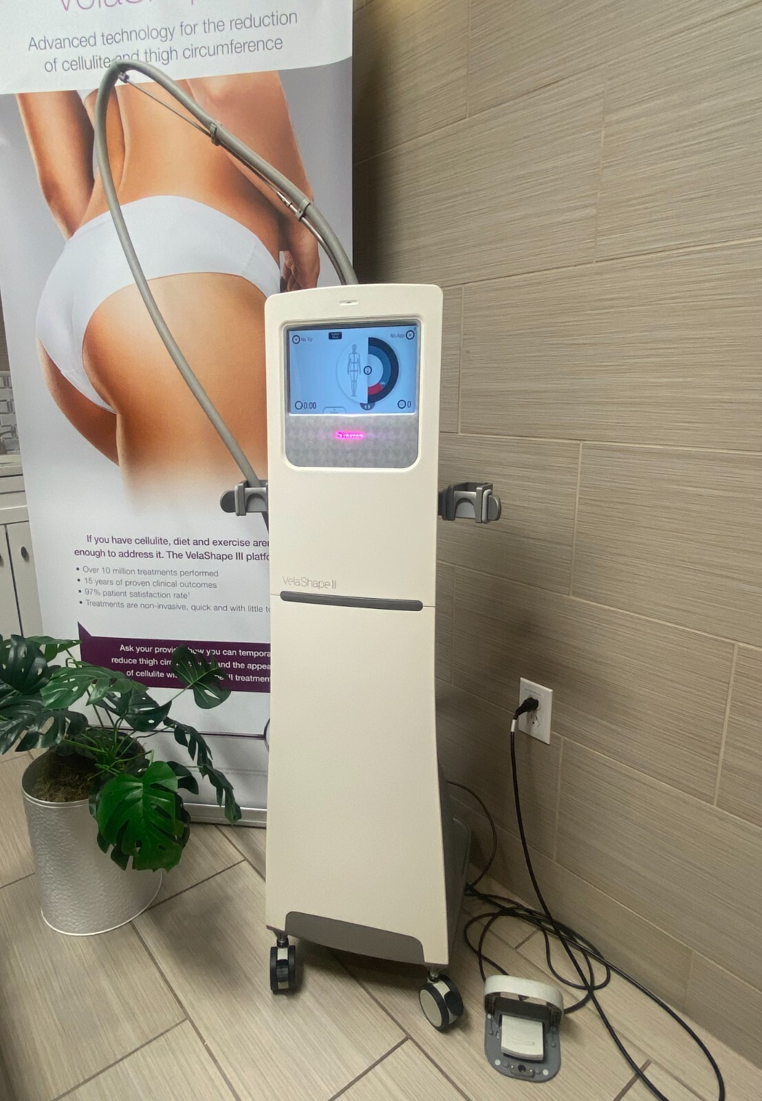 Velashape III Body Contouring and Cellulite Reduction