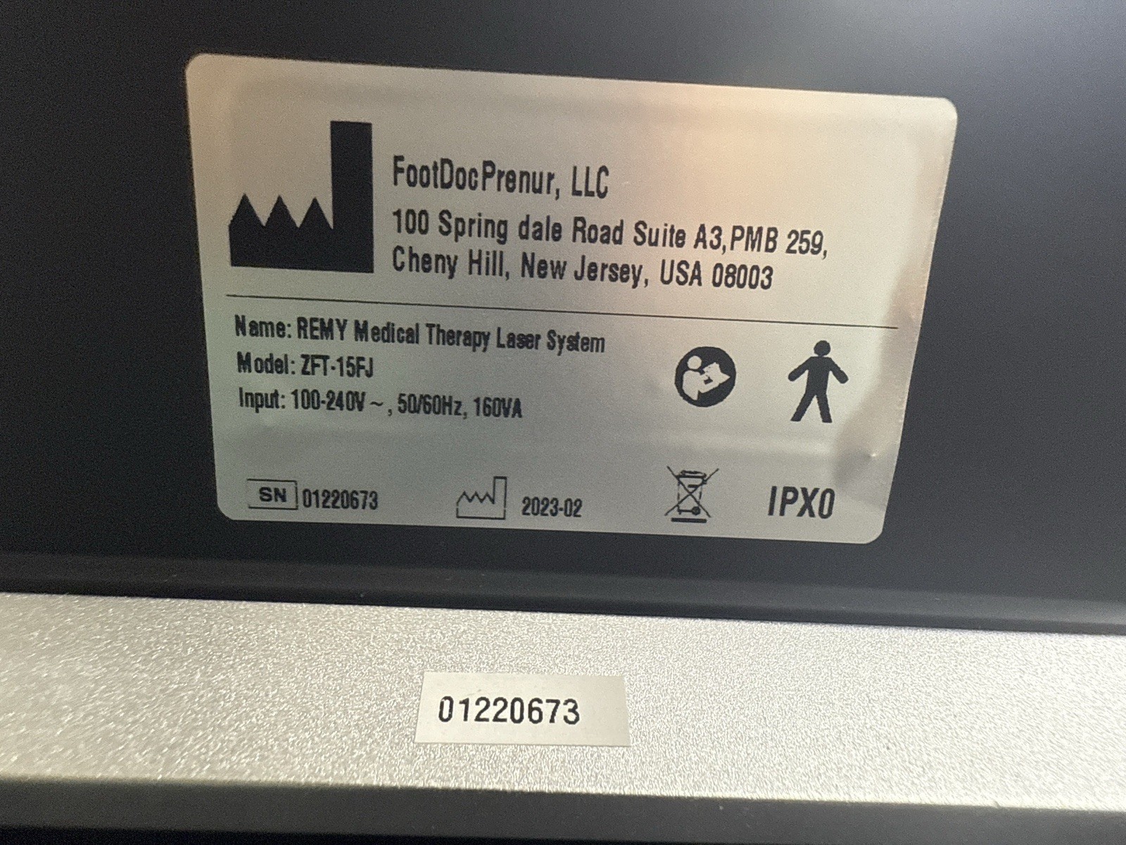 ZFT REMY Medical Therapy Laser System ZFT-15FJ Pain Relief, Cart Mounted