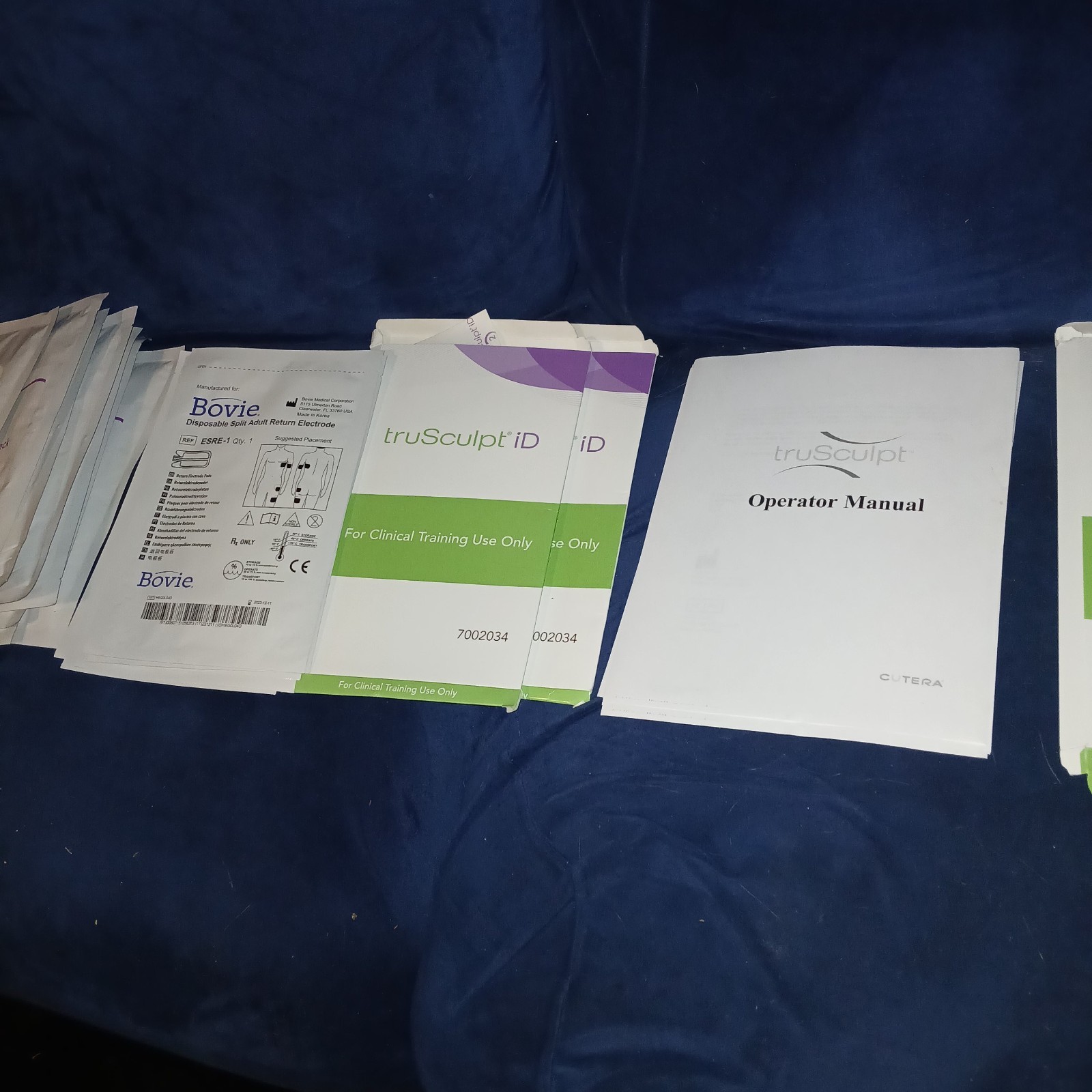 Cutera Trusculpt ID Sculpting Machine w/ 41 Treatments Left and Supplies