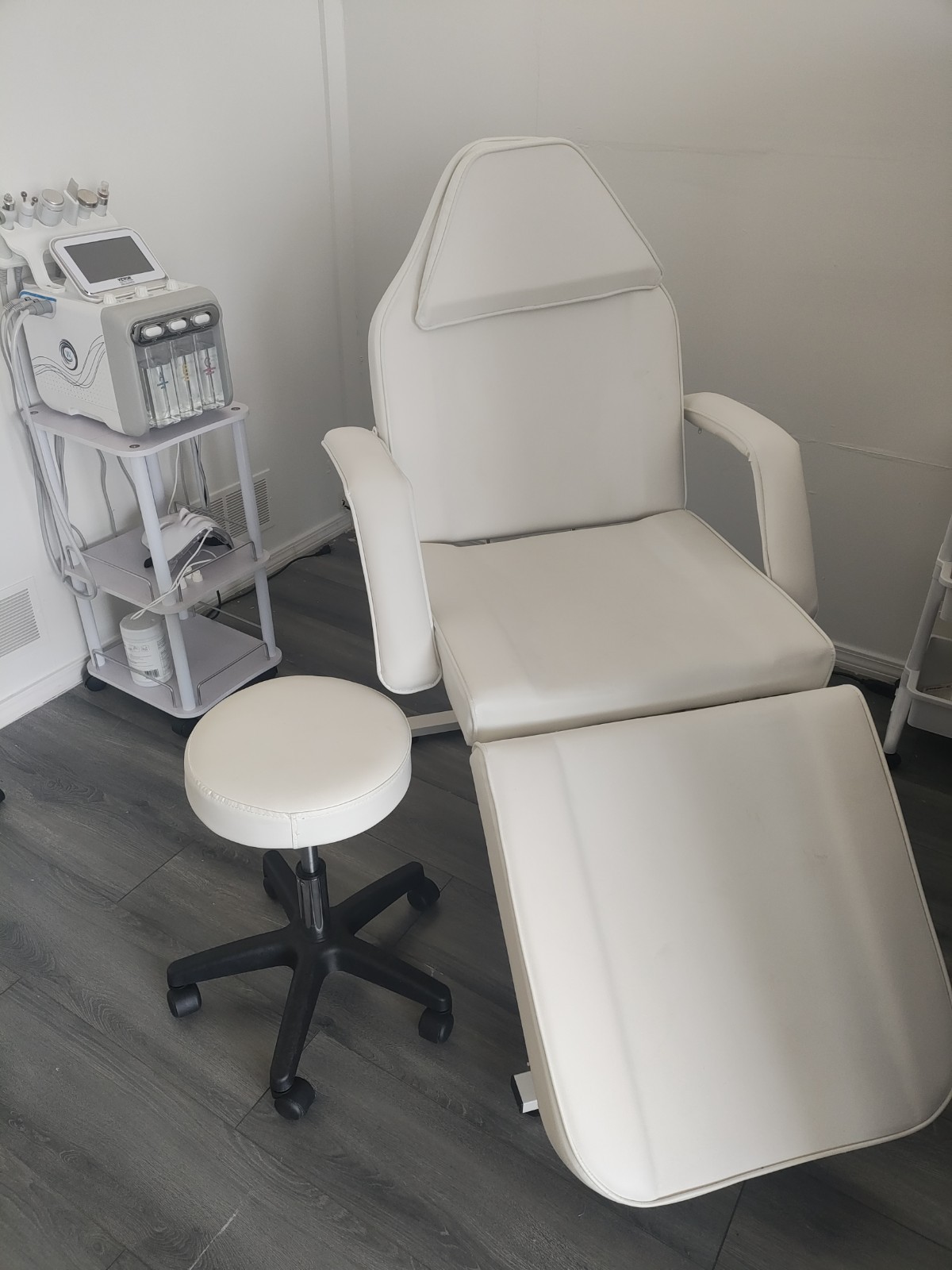 VEVOR 6-in-1 Hydrafacial Machine Cart Mounted Skin Rejuvenation Cleanse Exfol
