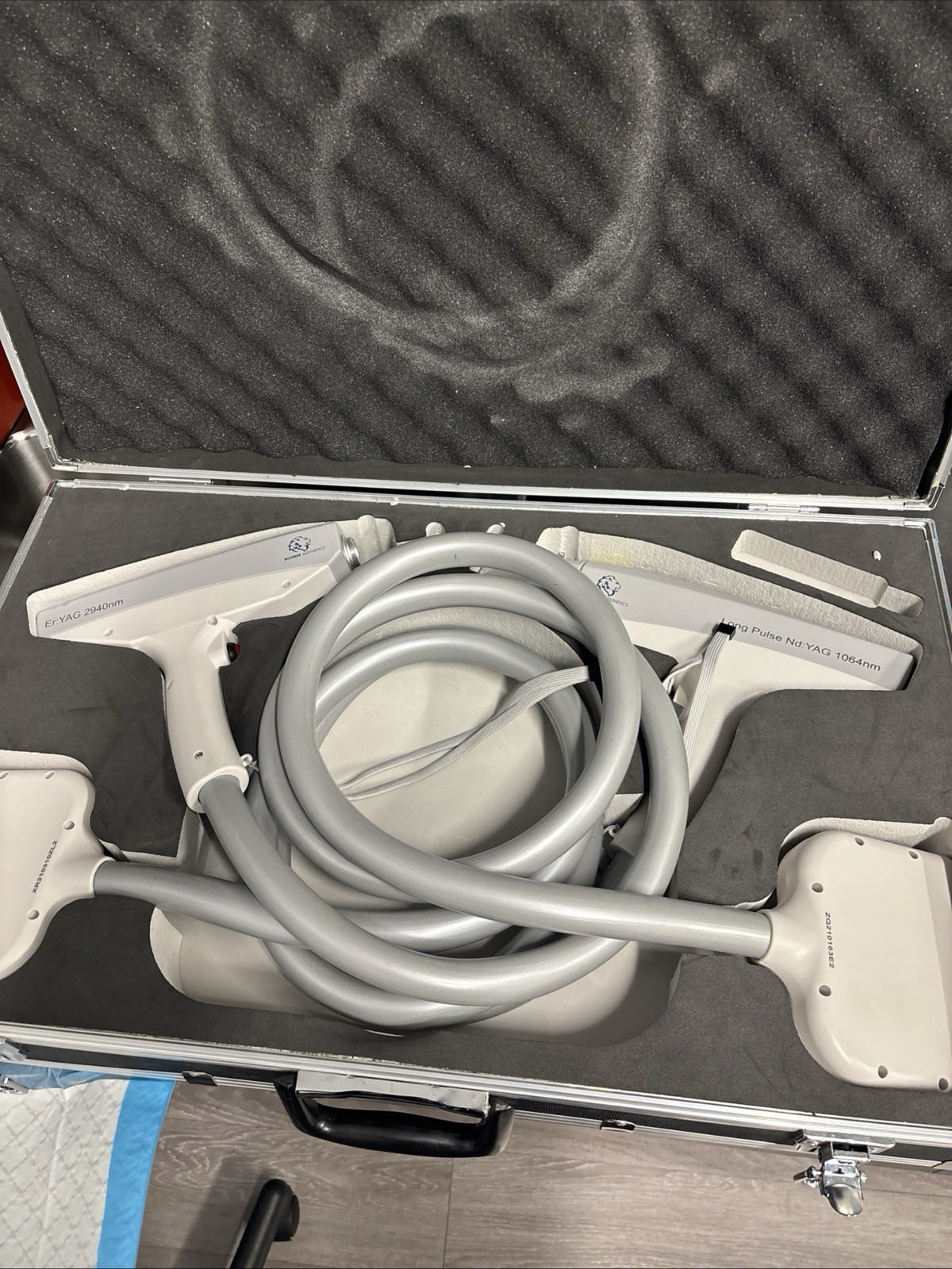 Rohrer Spectrum Multi platform laser 5 hand pieces