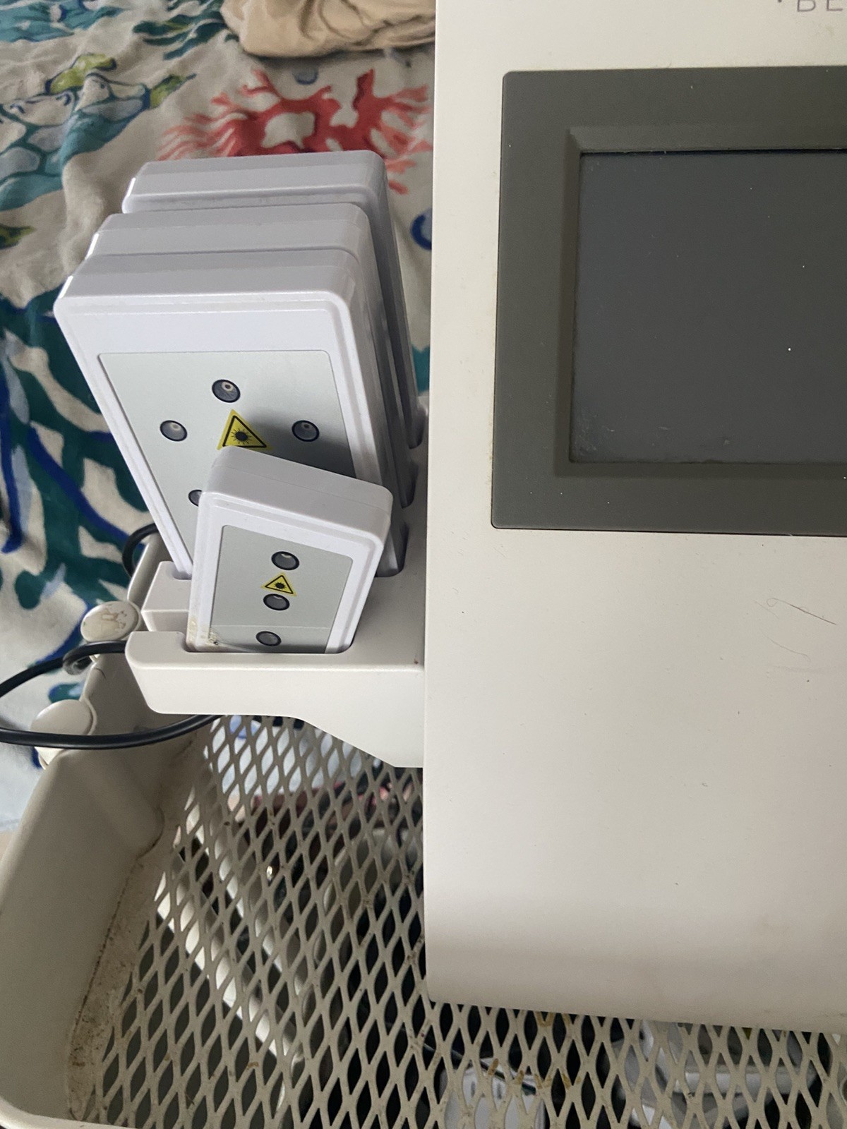 Bruun beauty cavitation and laser lipo machine