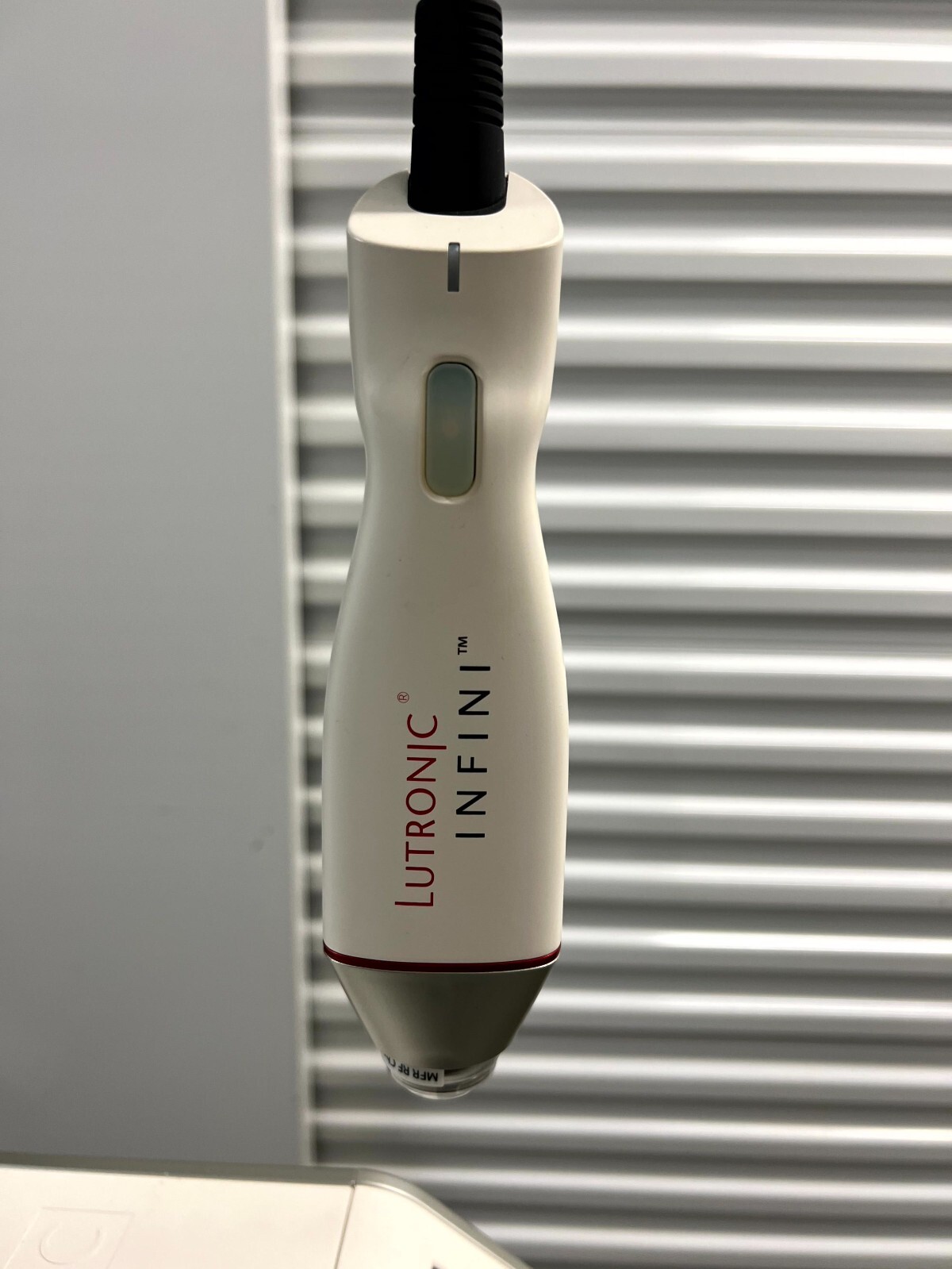 Lutronic Infini Microneedling RF Aesthetic Laser w/ new heads