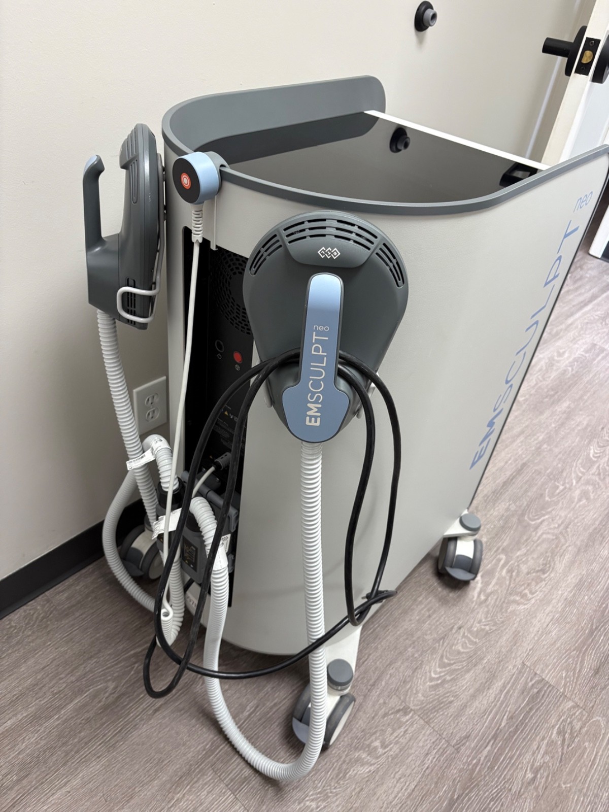 BTL Emsculpt Neo Body Sculpting