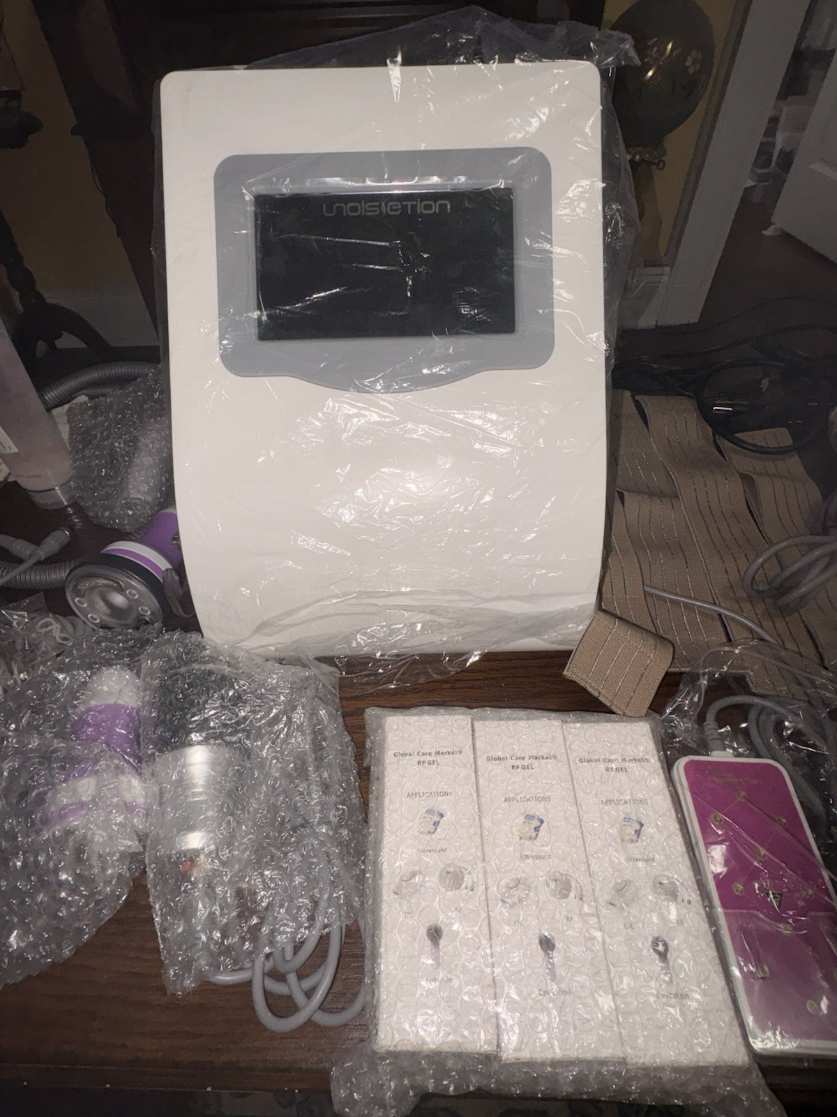 6-in-1 Unoisetion 40K Ultrasonic Cavitation RF Lipo Laser Machine + Gel