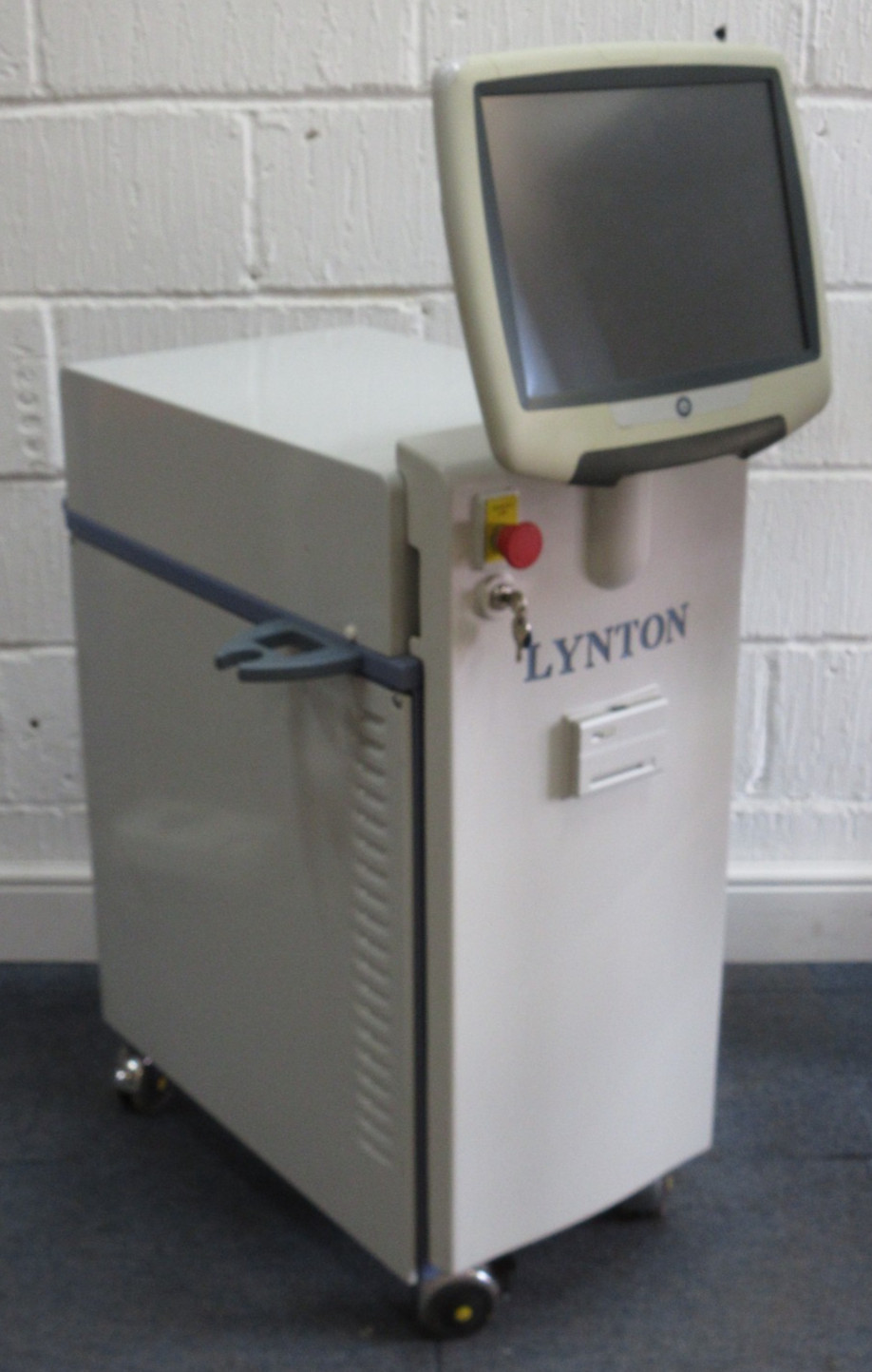 Lynton Lumina IPL HR Body Facial Hair Removal 650nm Beauty Machine