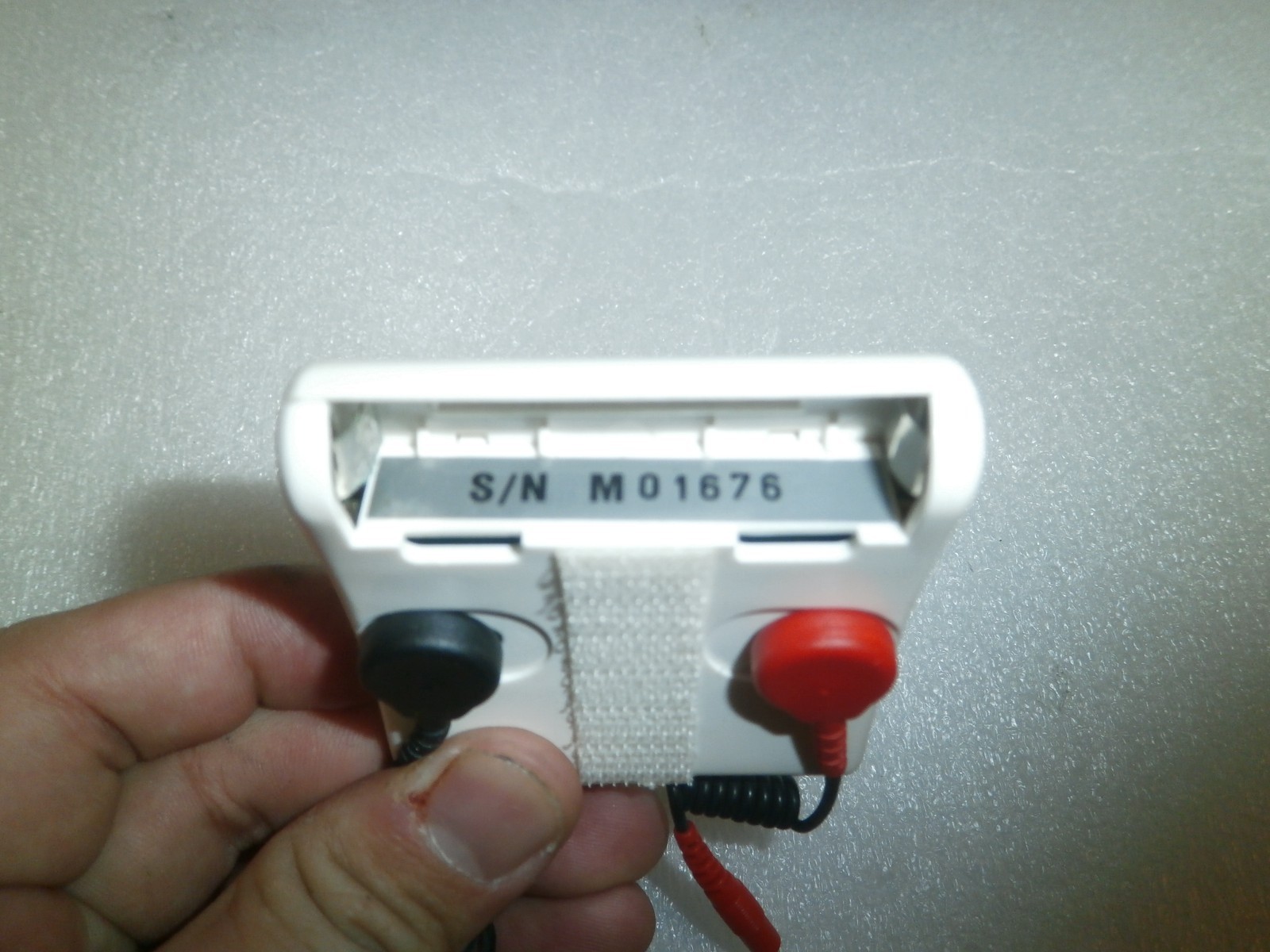 Micro-Z Mini 100 Volt Pulsed Galvanic Stimulator w/ Accessories as Photos
