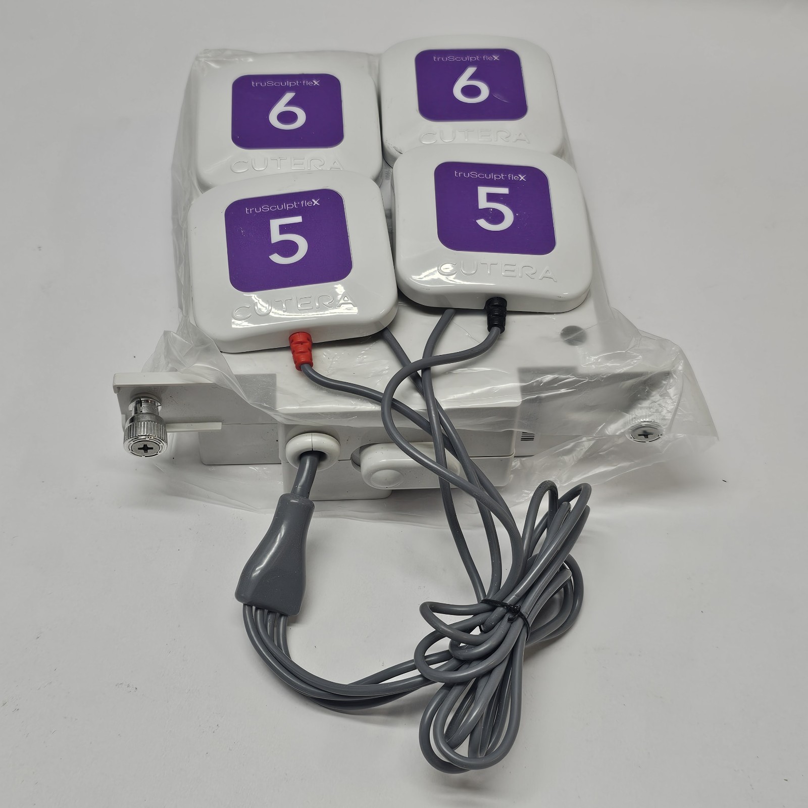 Cutera TruSculpt Flex TSFR201955 Sculpting Retractor W/ Applicators NEW W/O BOX