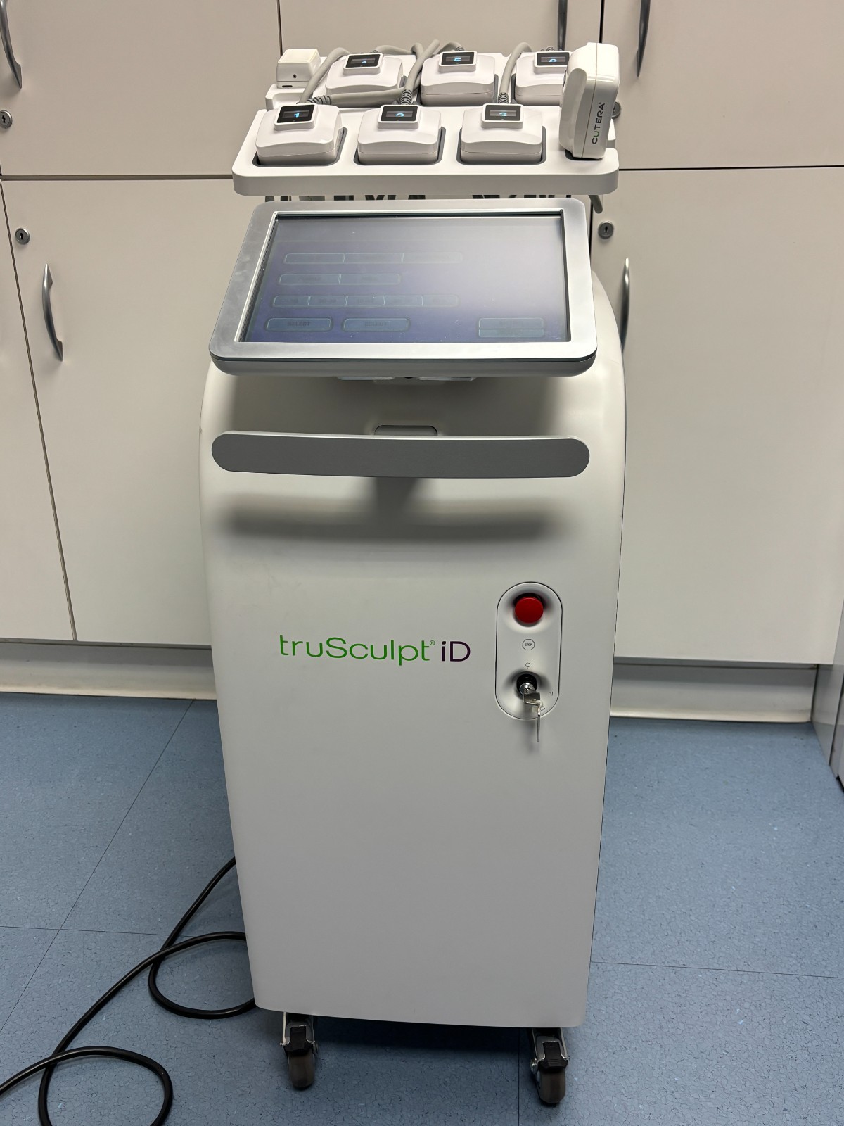 Cutera TruSculpt iD RF Body Contouring Aesthetic System 6 Applicators