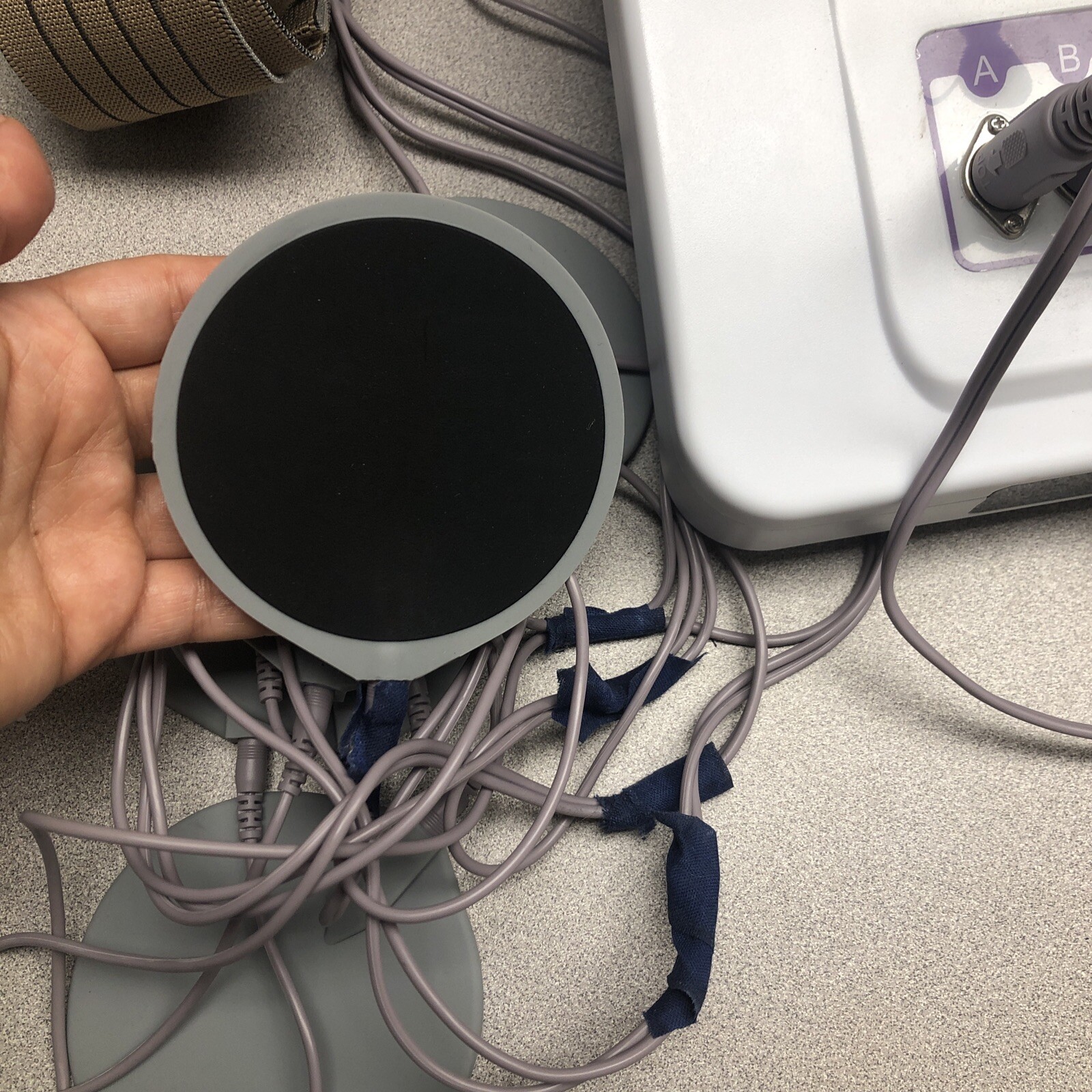 Digital Frequency Conversion Muscle Stimulation Machine / See Photos