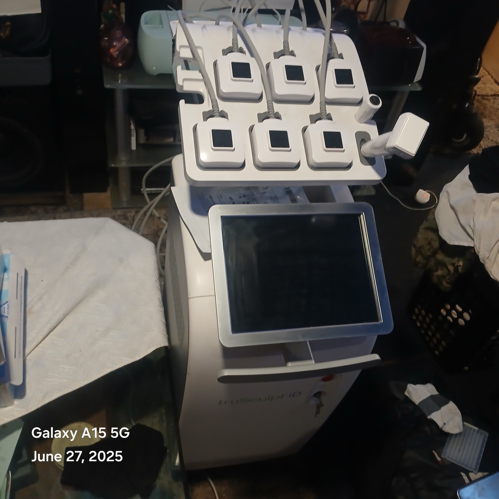Cutera Trusculpt ID Sculpting Machine w/ 41 Treatments Left and Supplies
