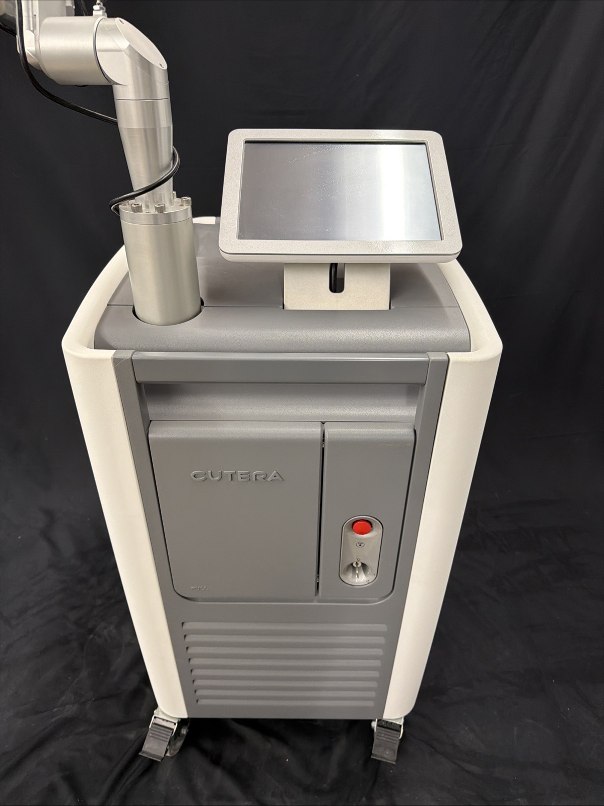 Cutera Enlighten Laser