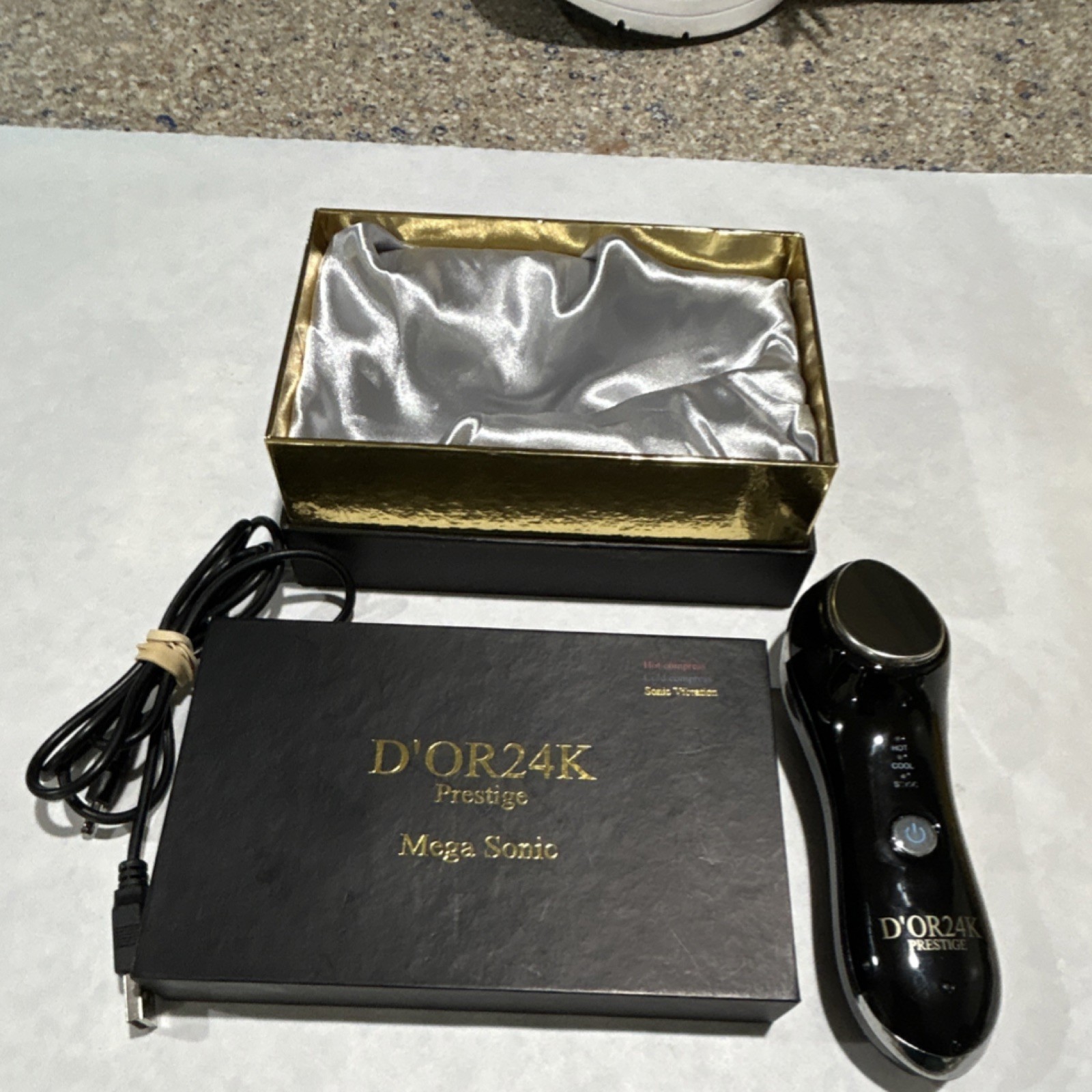 D’OR24K Prestige Mega Sonic Skin Tightening & Wrinkle Reducing Sonic Device