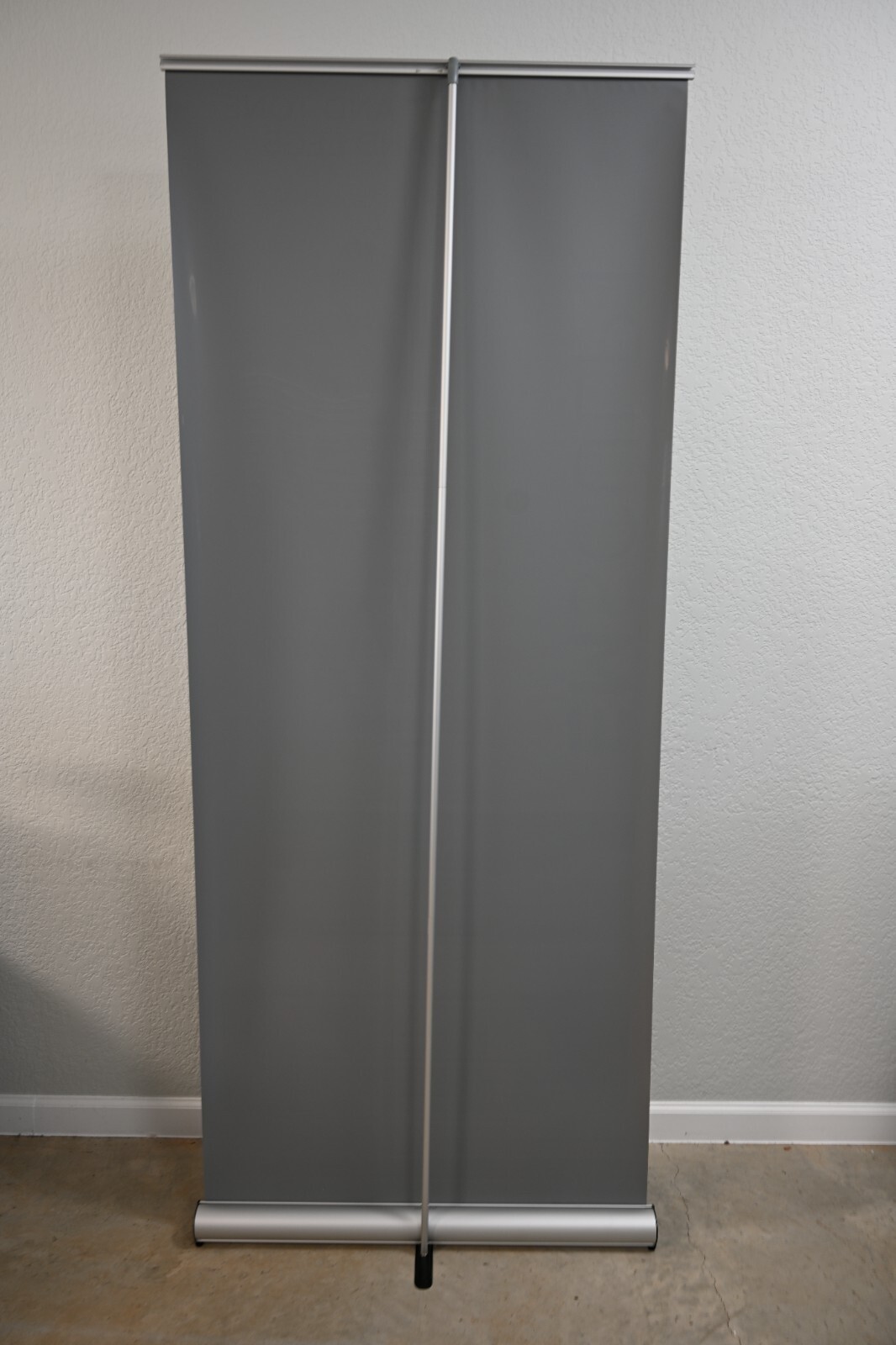 Promotional Retractable Banner EM Sculpt, Standup banner office Marketing