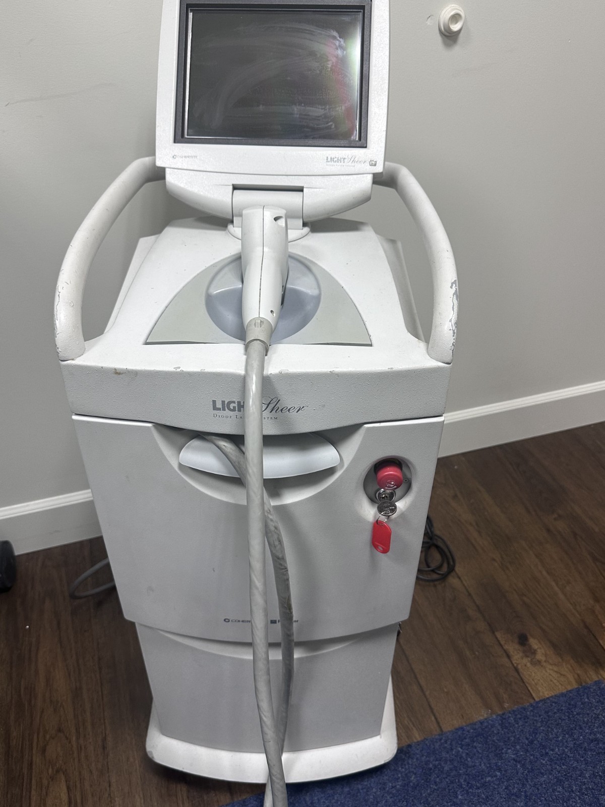 Lumenis Lightsheer Laser, 810 Diode laser, EP Model