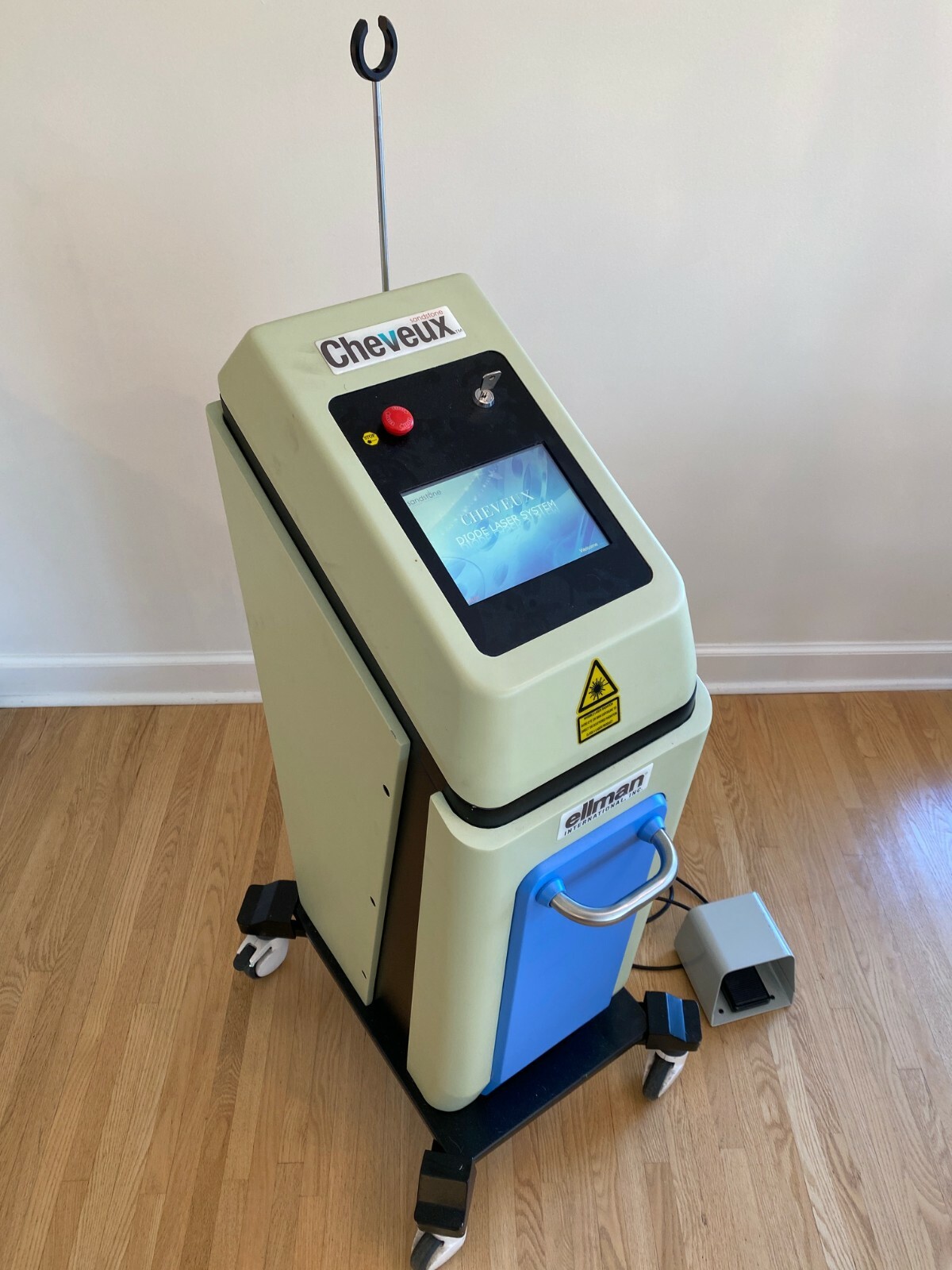 2012 Ellman Cynosure Cheveux System