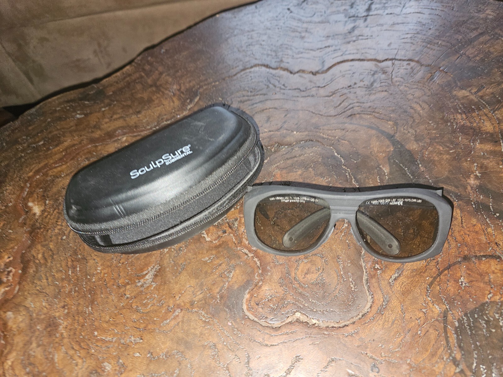 Submental SculpSure Laser Safety Glasses 1045-1065nm OD7+ | 1025-1075nm OD5+