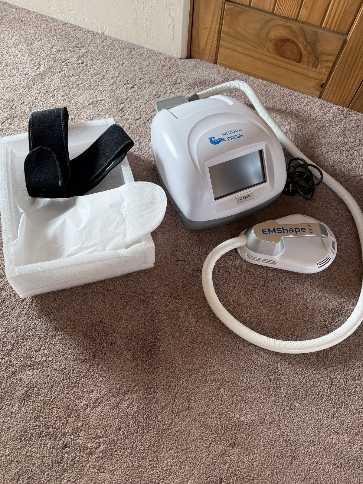 EMSLIM Body Sculpting Machine – NEW, Open Box – 50% off
