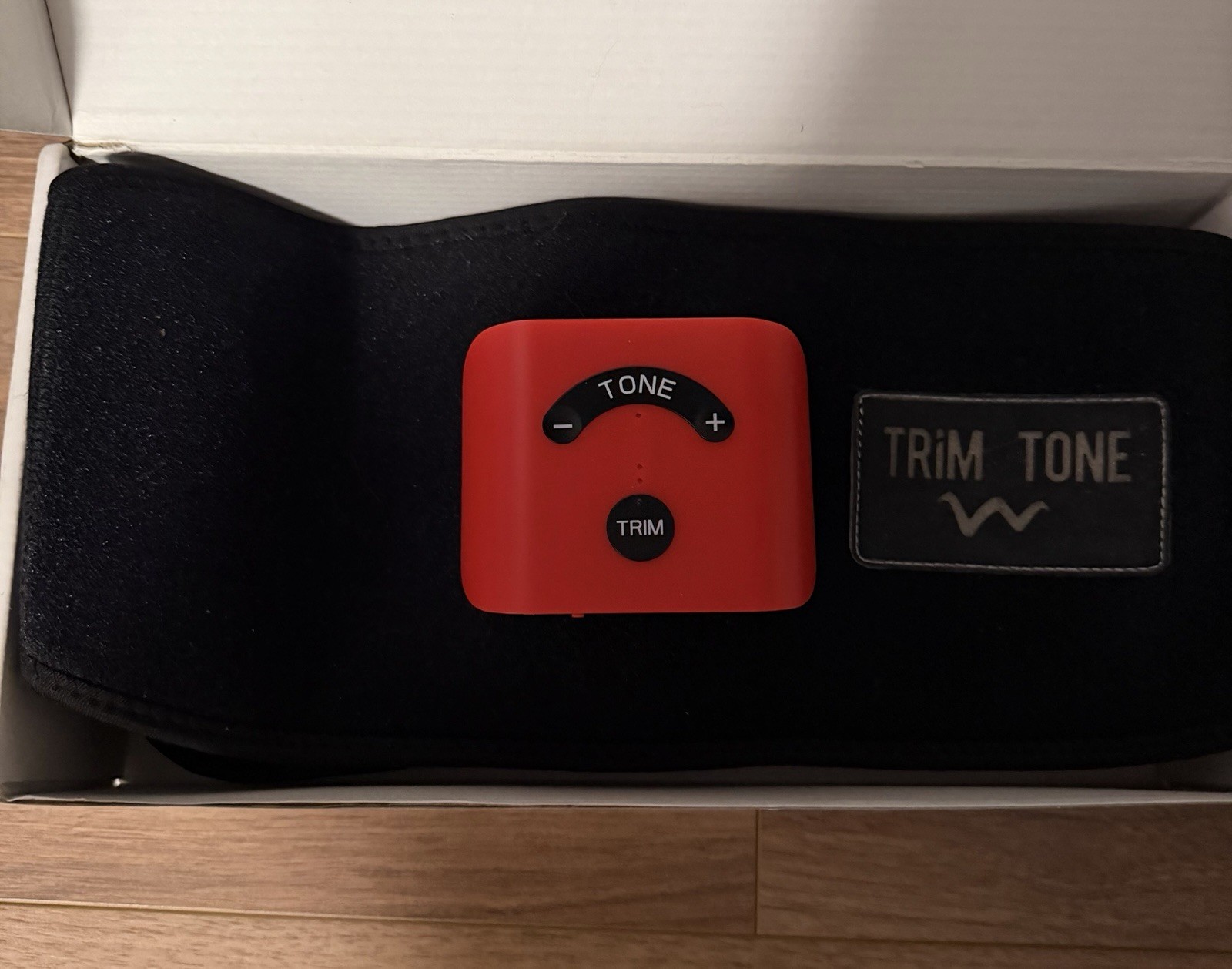 Trim+Tone Belt • Red light Therapy and EMS • NIB