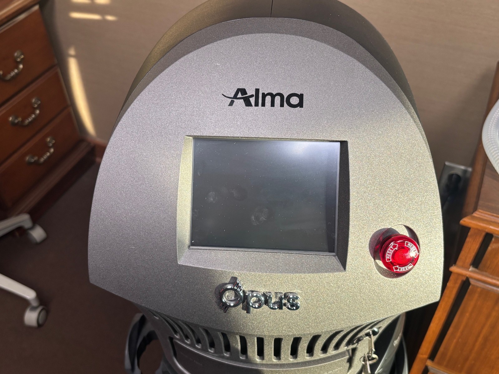 2023 Alma Opus with Accessories