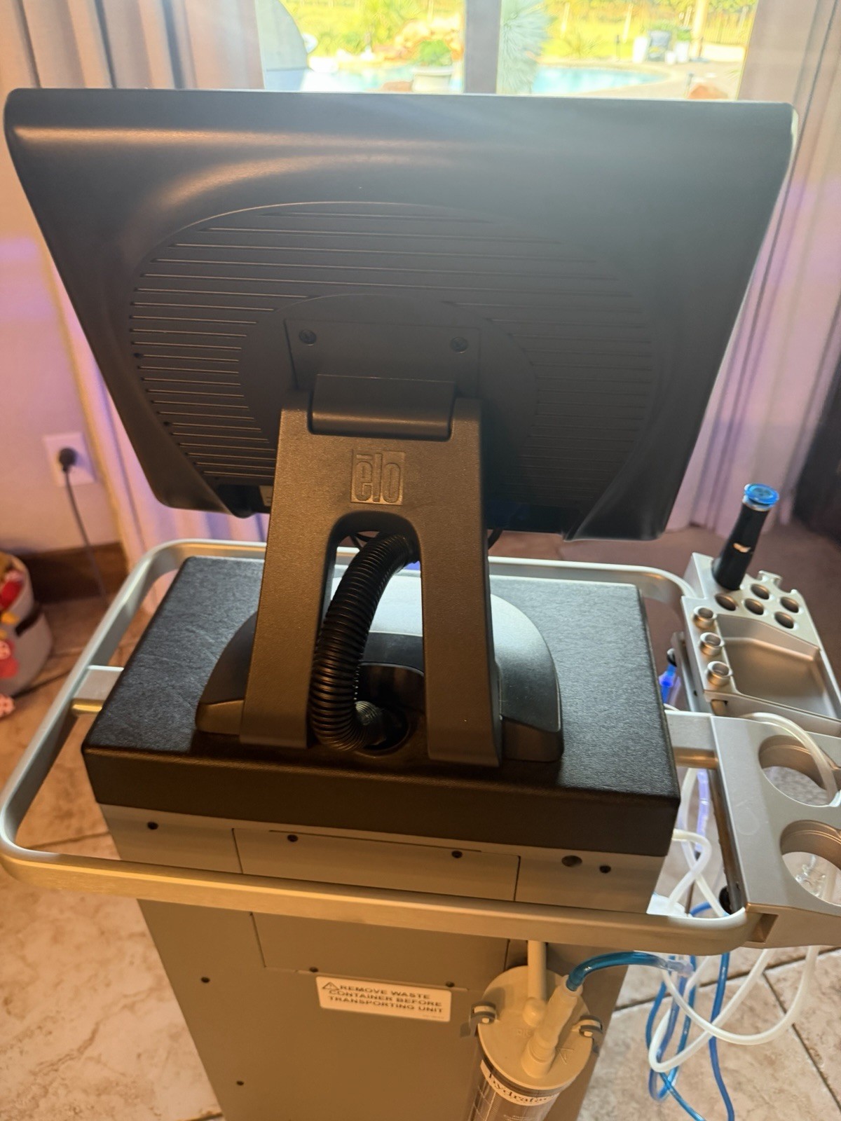 HydraFacial HydraFacial MD Dermabrasion Cart-Mounted Touchscreen Skin Tightening