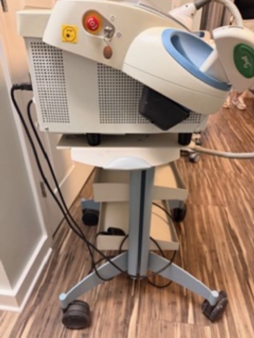 Palomar Medical Technologies’ Palomar StarLux System As-is + LUX G Handpiece