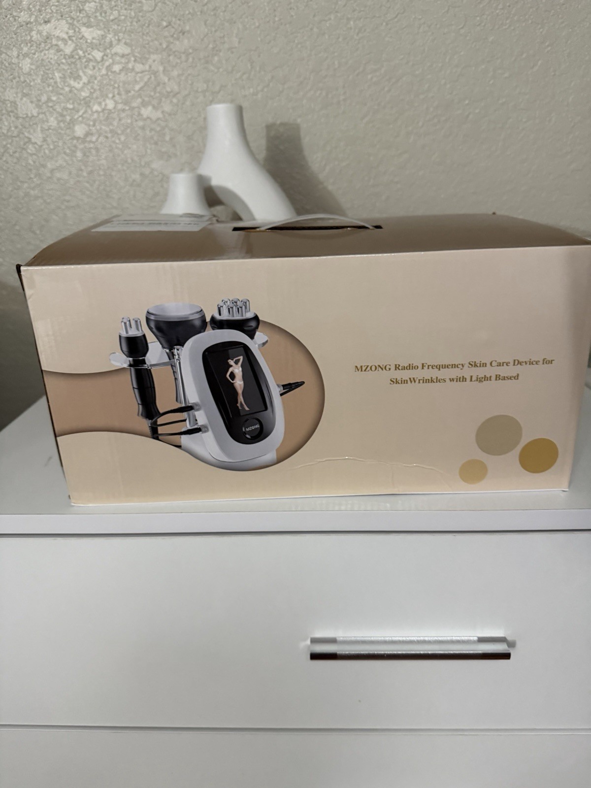 MZONG Radio Frequency Portable Skin Tightening & Wrinkle Reducing Device