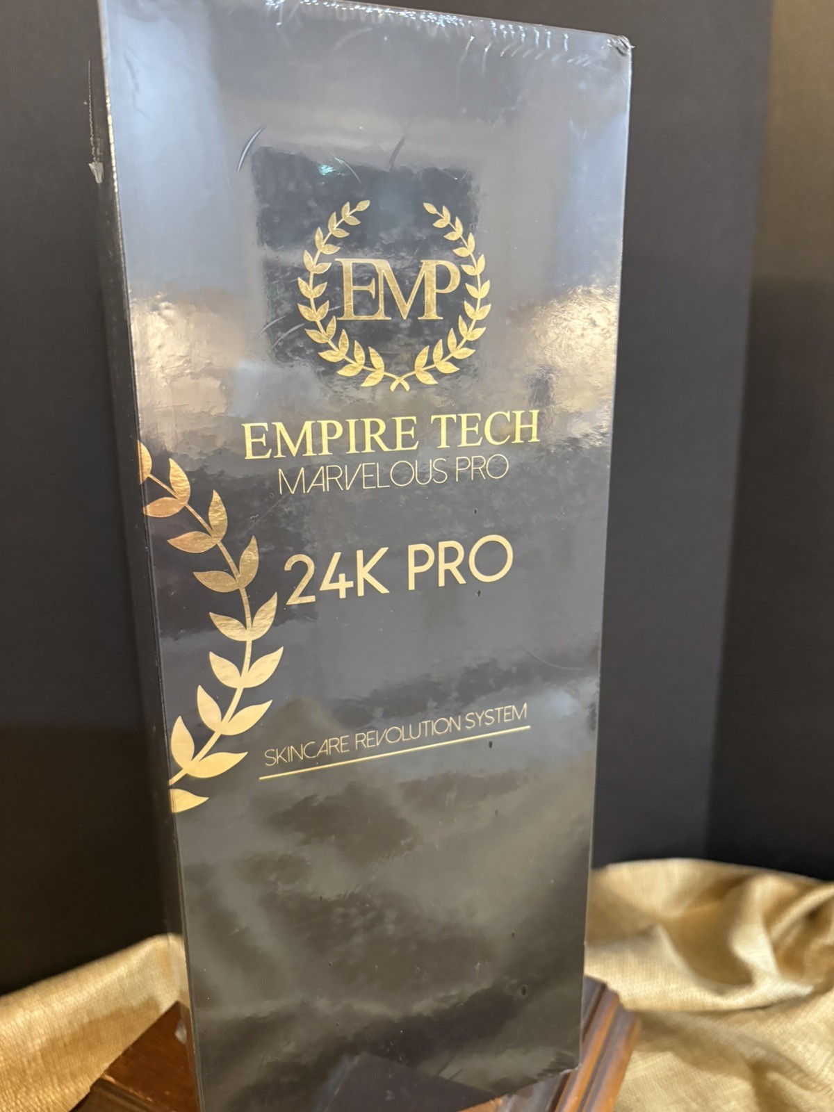 Empire Tech MARVELOUS 24K Skincare Revolution System Anti-aging Device Sealed