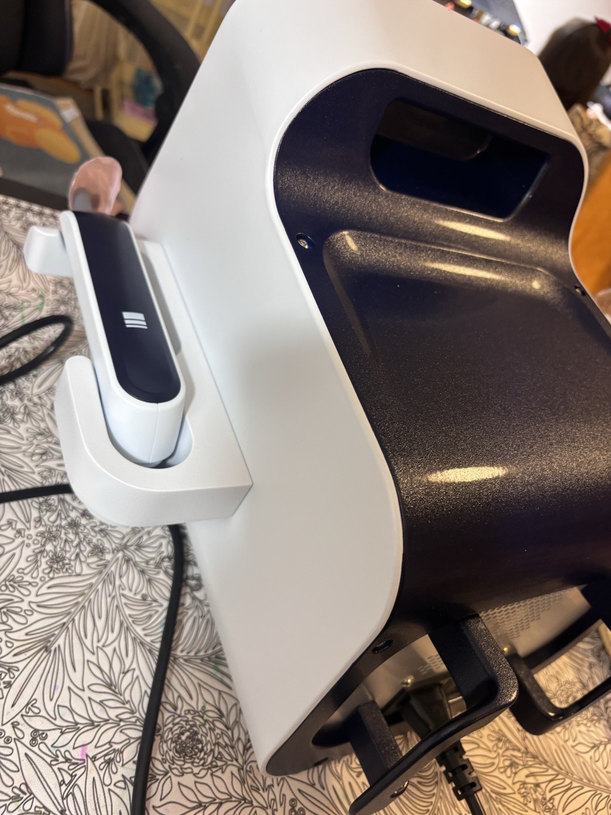 Obagi Skintrinsiq Dermabrasion Machine for Skin Tightening & Wrinkle Reducing