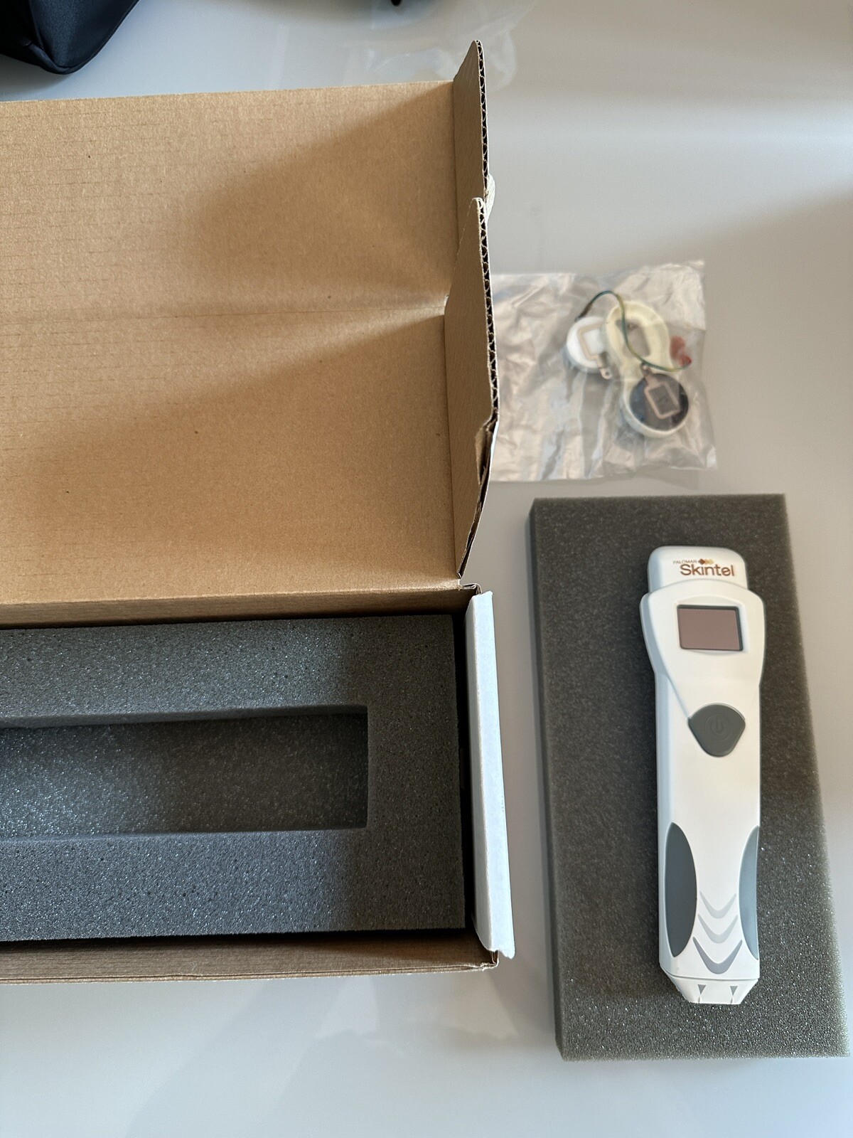 Cynosure Palomar Skintel Laser Melanin Reader G2U